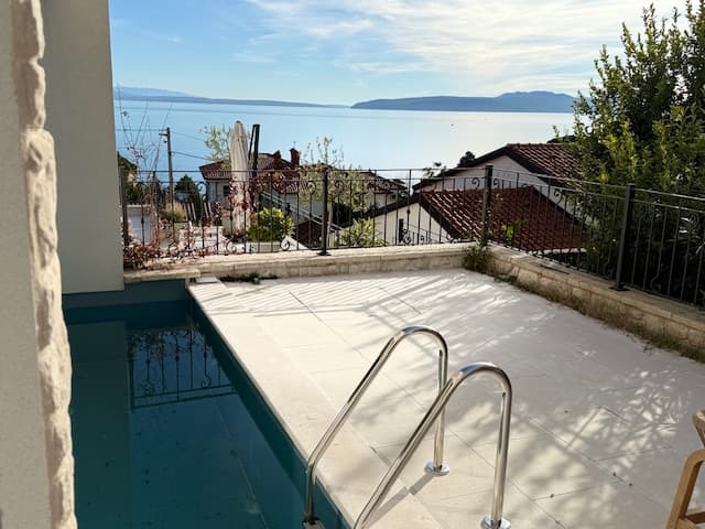 Laurus Nobilis apartment image for website